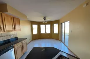 19920 Erika Ct, Lynwood, IL 60411 - Photo 9