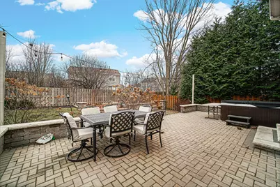 589 Marseilles Circle, Buffalo Grove, IL 60089 - Photo 23