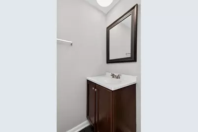 7724 Woodward Avenue, Woodridge, IL 60517 - Photo 11