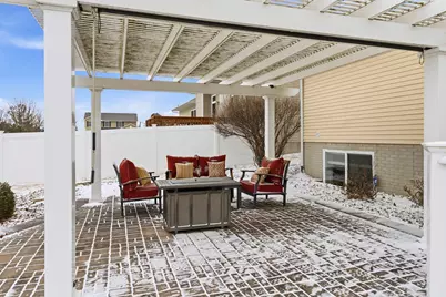 4514 Sapphire Lane, Bettendorf, IA 52722 - Photo 33