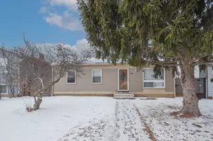 2042 Gideon Ave, Zion, IL 60099 - Photo 1