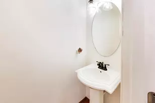 616 Yorkshire Ln, Pingree Grove, IL 60140 - Photo 15