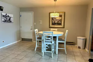 12850 Crestbrook Ct, Crestwood, IL 60418 - Photo 3