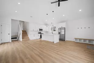 4147 Amelia Ave, Lyons, IL 60534 - Photo 5