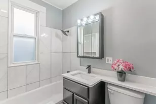 7041 S Throop St, Chicago, IL 60636 - Photo 9