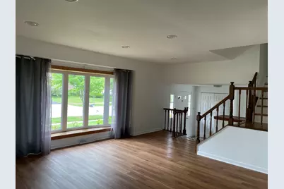 1430 Haise Lane, Elk Grove Village, IL 60007 - Photo 3