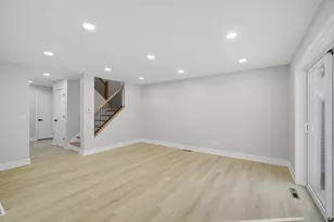 1175 Hunters Ln, Lake Zurich, IL 60047 - Photo 9