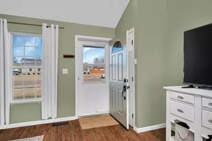 1519 Carol Anne Dr, Morris, IL 60450 - Photo 3