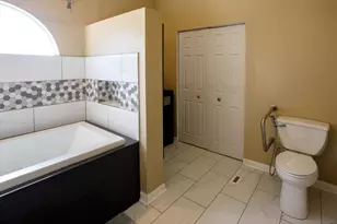 508 N Raven Rd, Shorewood, IL 60404 - Photo 15