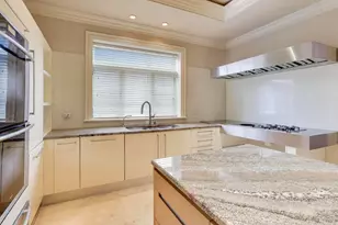 1718 W Wrightwood Ave, Chicago, IL 60614 - Photo 13