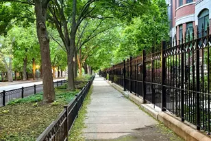 320 E 21st St, Chicago, IL 60616 - Photo 25