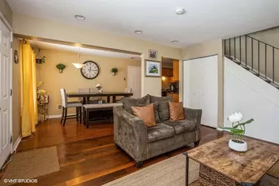 1797 Queensbury Circle, Hoffman Estates, IL 60169 - Photo 5