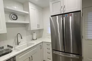 8326 Christiana Ave, Skokie, IL 60076 - Photo 5