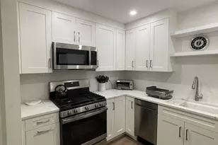 8326 Christiana Ave, Skokie, IL 60076 - Photo 3