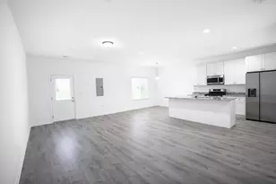 1128 Gillespie Ln, Yorkville, IL 60560 - Photo 3