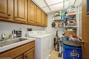 1380 Oakwood Ave, Des Plaines, IL 60016 - Photo 15