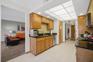 1380 Oakwood Ave, Des Plaines, IL 60016 - Photo 3