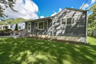 1636 Rice Street, Waukegan, IL 60087 - Photo 3