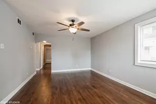 12529 S Loomis St, Calumet Park, IL 60827 - Photo 9