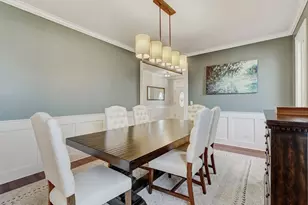 881 S Bryan St, Elmhurst, IL 60126 - Photo 11