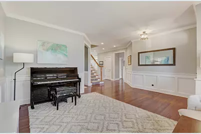 881 S Bryan Street, Elmhurst, IL 60126 - Photo 7