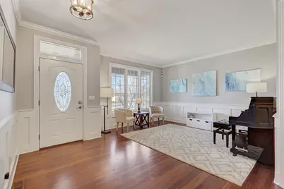 881 S Bryan Street, Elmhurst, IL 60126 - Photo 5