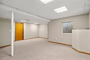 305 Harvest Gate Rd, Lake in the Hills, IL 60156 - Photo 25