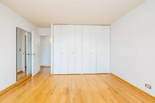 70 W Huron St, Chicago, IL 60654 - Photo 39