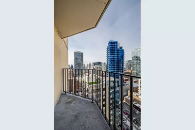 70 W Huron Street #2003, Chicago, IL 60654 - Photo 25