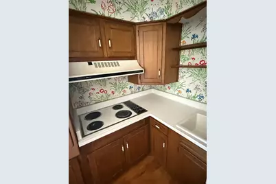 2724 N Country Club Terrace Terrace, Rockford, IL 61103 - Photo 7