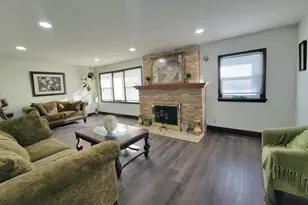 1535 & 1535 1/2 S 5th Ave, Kankakee, IL 60901 - Photo 7