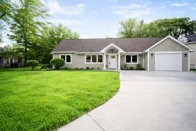 1210 W 55th Place, Countryside, IL 60525 - Photo 1
