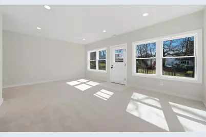 217 E 11th Street, Lockport, IL 60441 - Photo 15