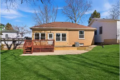 217 E 11th Street, Lockport, IL 60441 - Photo 25