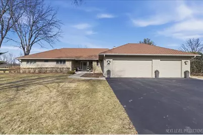 68 Oak Creek Drive, Yorkville, IL 60560 - Photo 3