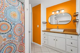 222 Abilene Ln, Vernon Hills, IL 60061 - Photo 11