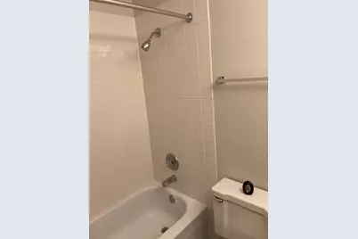 [Address not provided], Lisle, IL 60532 - Photo 7