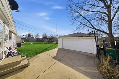 728 Farragut Avenue, Romeoville, IL 60446 - Photo 25