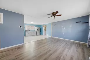 728 Farragut Ave, Romeoville, IL 60446 - Photo 7