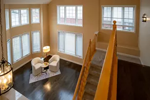 1827 Waterbury Cir, Glenview, IL 60025 - Photo 13