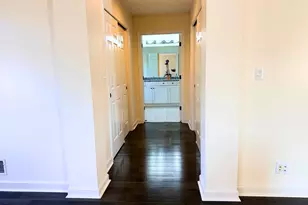 1827 Waterbury Cir, Glenview, IL 60025 - Photo 11