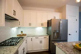 1827 Waterbury Cir, Glenview, IL 60025 - Photo 5