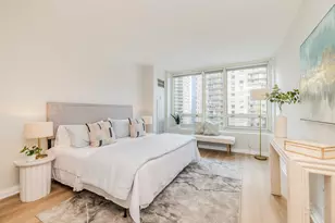 33 W Ontario St, Chicago, IL 60654 - Photo 27