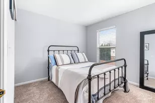 293 Dogwood St, Bolingbrook, IL 60490 - Photo 23