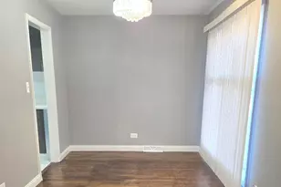 13240 S St Lawrence Ave, Chicago, IL 60827 - Photo 3