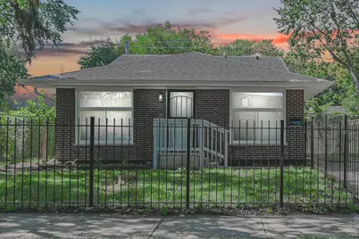 13240 S Saint Lawrence Avenue, Chicago, IL 60827 - Photo 17