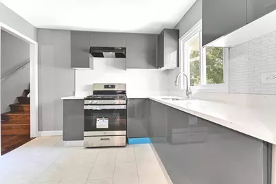 13240 S Saint Lawrence Avenue, Chicago, IL 60827 - Photo 5