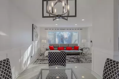 17000 Magnolia Drive, Hazel Crest, IL 60429 - Photo 5