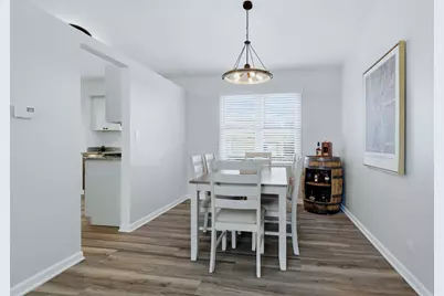 1595 Lois Ann Lane, Naperville, IL 60563 - Photo 5