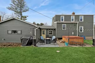 373 Woodbridge St, Des Plaines, IL 60016 - Photo 19